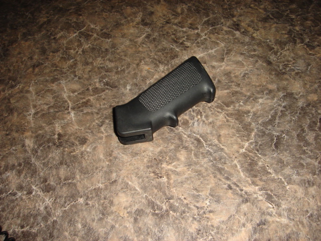 DPMS Plastic A2 Pistol Grip (Black)